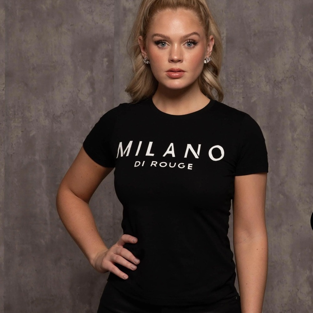 Milano Di Rouge Women’s Lux Signature Tee NWT